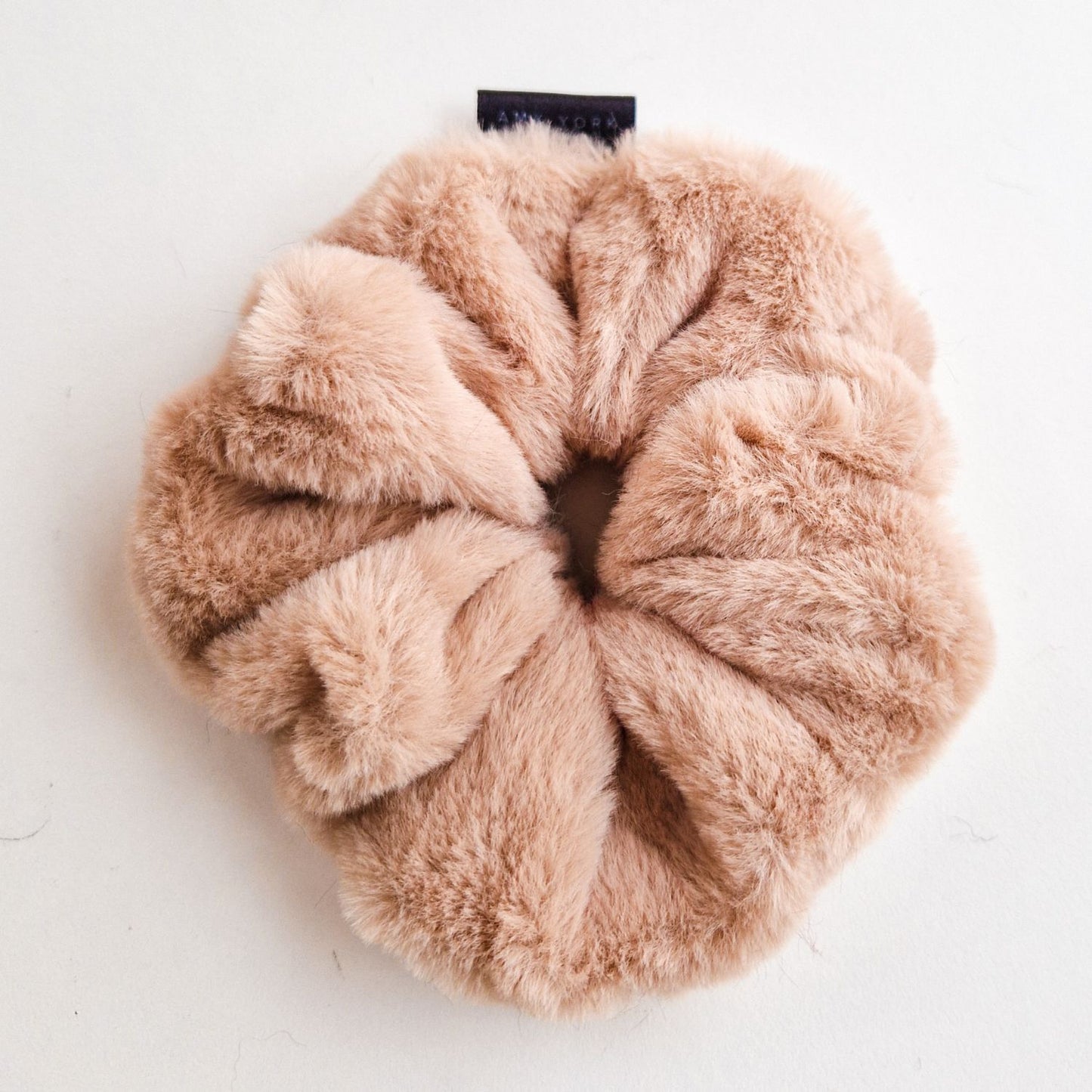 Faux-Fur Scrunchie -Beige