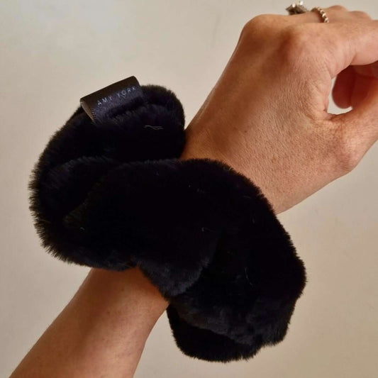 Faux-Fur Scrunchie - Black