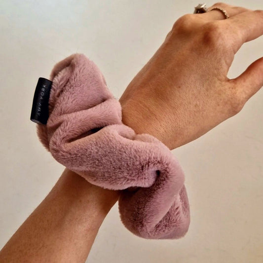 Faux-Fur Scrunchie - Purple